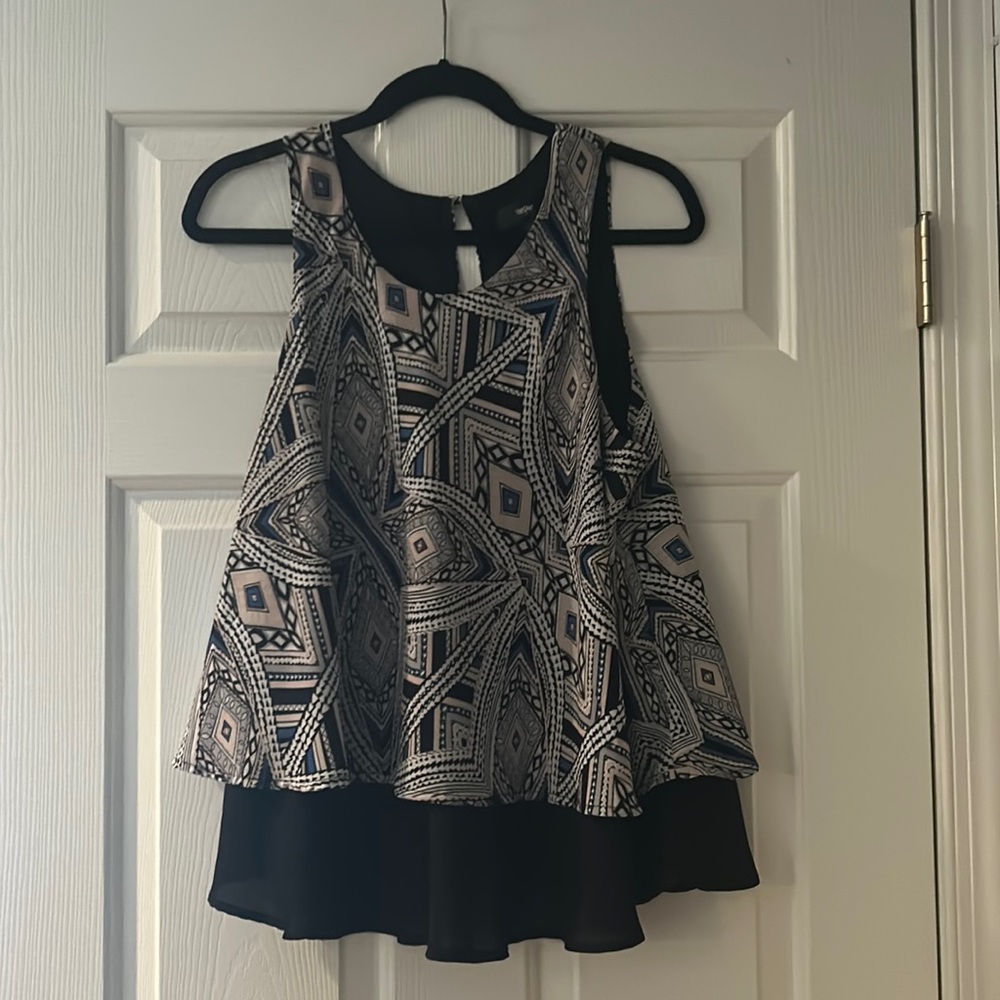 Aztec print tank
